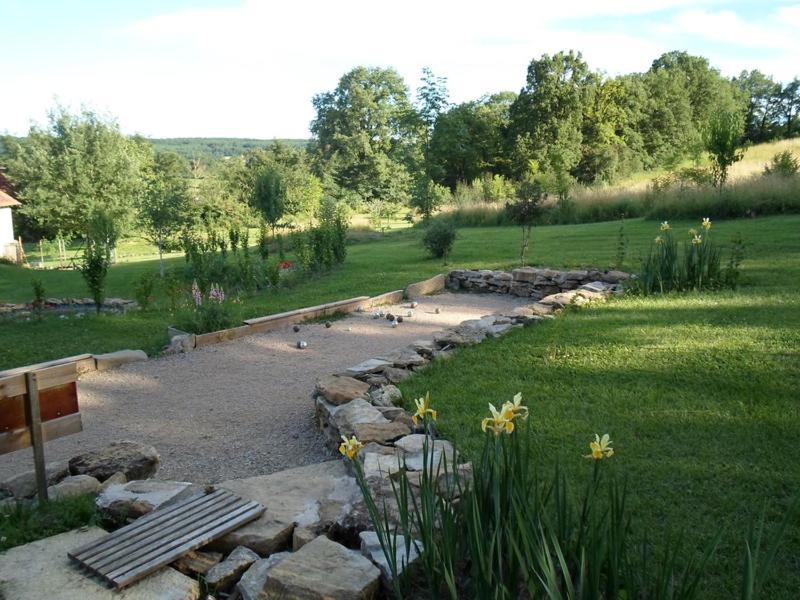 Le Mas De Carrie Bed & Breakfast Parisot  Exterior photo