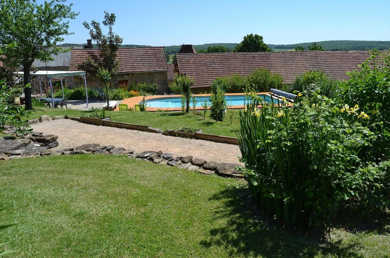 Le Mas De Carrie Bed & Breakfast Parisot  Exterior photo
