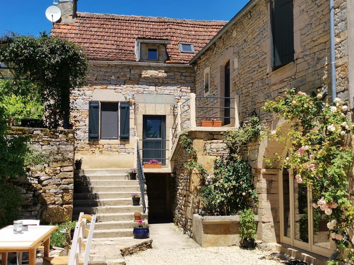 Le Mas De Carrie Bed & Breakfast Parisot  Exterior photo
